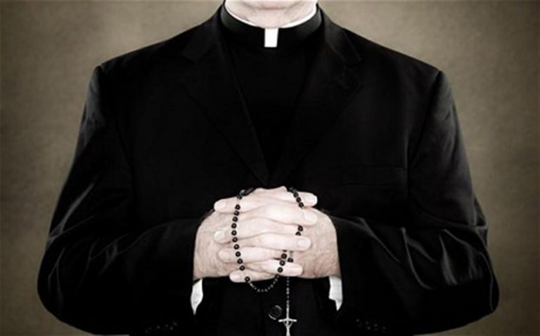 Catholic Priests Arrested And Sacked For Public Blowjobs In Car