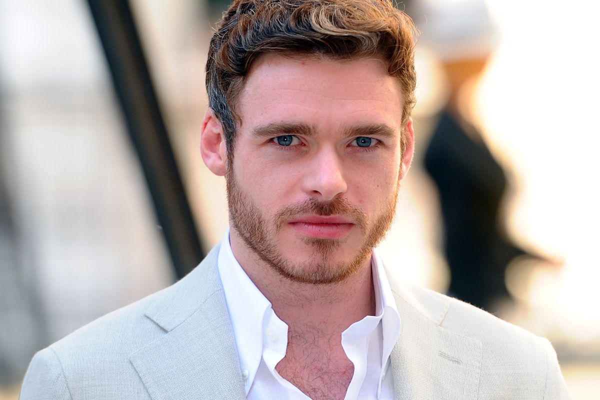 Richard Madden Bares His Bum On ‘bodyguard Viewers Go Wild Cocktails And Cocktalk 