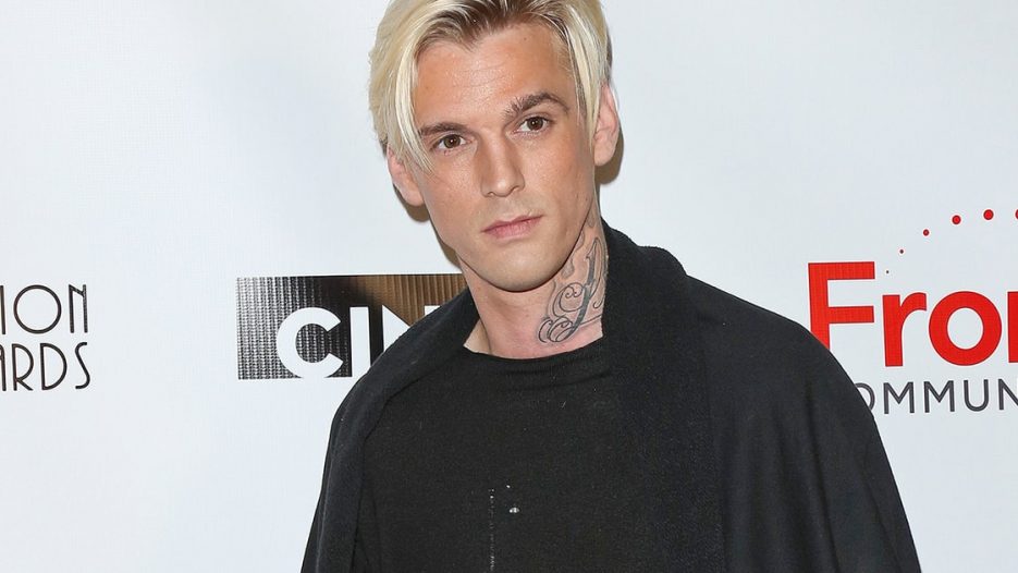 Aaron Carter Posts Bulging Thirst Trap: “I Look F**king Hot ...