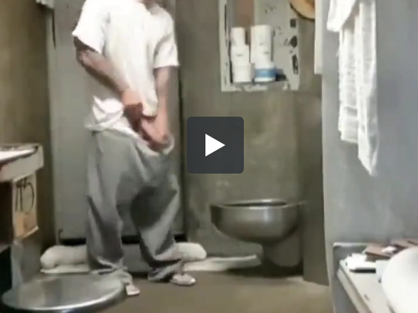 Jail bait: Hot prisoner plays with his prick