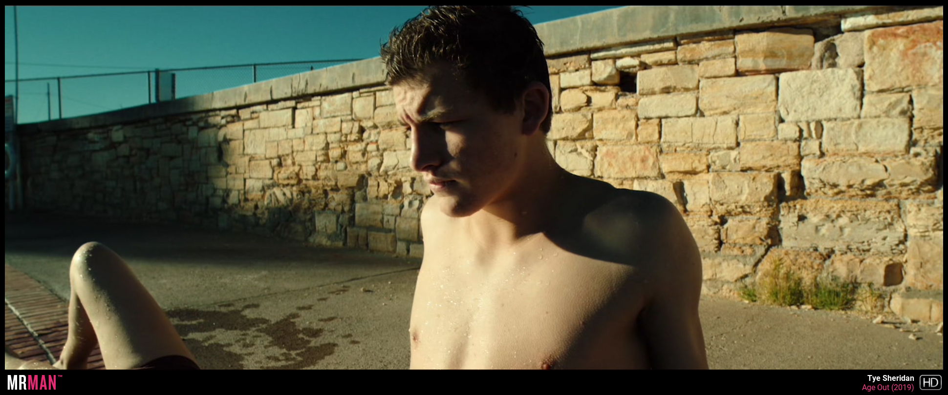 Tye Sheridan bares bone in his first frontal role (NSFW) - Cocktails &  Cocktalk